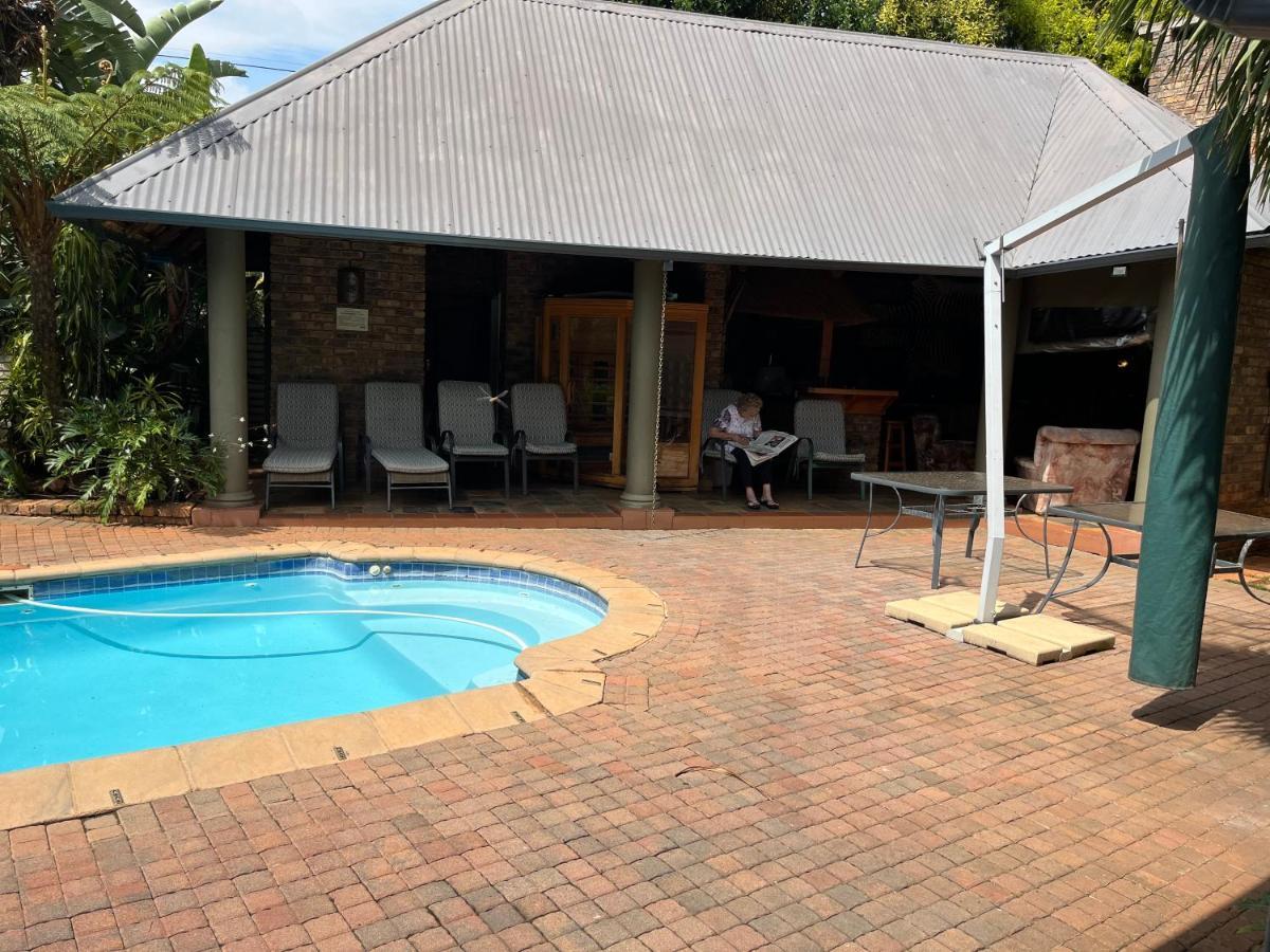 Goodey'S Guesthouse Pretoria-Noord Exterior foto